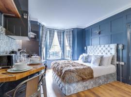 SixtySix, apartment in Southend-on-Sea
