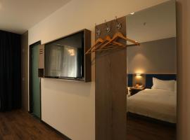 7Days Premium Xi'ning Dashizi Center Branch, hotell sihtkohas Xining