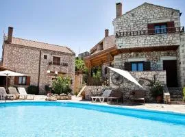 Tsivaras Villas