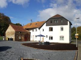 The Ring Inn, hotel with parking in Adenau