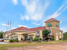 La Quinta by Wyndham Conroe, hotel in Conroe