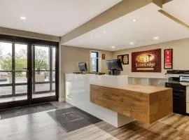 Travelodge by Wyndham North Charleston