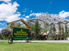 Banff Rocky Mountain Resort, hotel v destinaci Banff