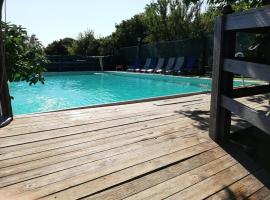 Studio with shared pool and wifi at Aci Bonaccorsi 8 km away from the beach, hotel en Aci Bonaccorsi