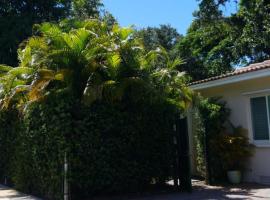 LUXURY Guayabita's House, hotel v Miami