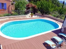 Maison d'une chambre avec piscine privee jardin clos et wifi a Gargas