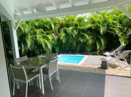 Appartement charmant Le Moule + piscine