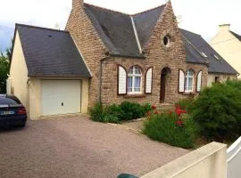 Maison de 3 chambres a Erquy a 500 m de la plage avec jardin clos