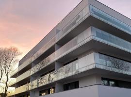 Natural Hel Apartamenty، فندق في هيل