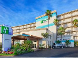 Holiday Inn Resort Daytona Beach Oceanfront, an IHG Hotel, курортный отель в Дейтона-Бич