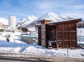 Chalet Weal, serviced apartment in Sestriere