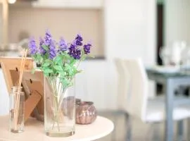Lavender Bay Apartment B13