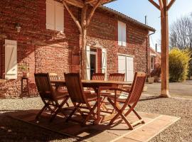 Gîte rural Aqui-naut, farm stay in Montesquieu-Volvestre