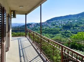 Spacious Apartment in Klis + Balcony，位于克利斯的酒店