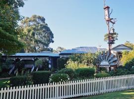 Adamsons Riverside Accommodation, hotel in Margaret River Town