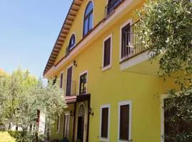One bedroom appartement with balcony and wifi at Nicolosi