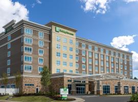 Holiday Inn & Suites Memphis Southeast-Germantown, an IHG Hotel, hotell i Memphis