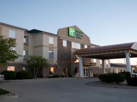 Holiday Inn Express Hotel & Suites Bloomington-Normal University Area, an IHG Hotel, hotel met parkeren in Bloomington