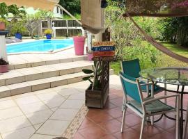 Studio avec piscine partagee jardin clos et wifi a Les Abymes, holiday rental in Les Abymes