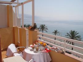 HOSTAL COSTA SOL, hotel v destinaci Castell de Ferro