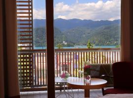 Hotel Lovec、ブレッドのホテル