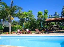 Elegant Apartment in San Cristóbal de La Laguna with Pool – 35 m²