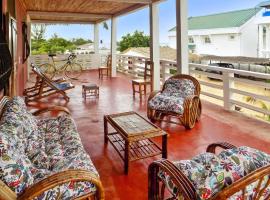 2 bedrooms appartement with sea view and furnished terrace at Majunga, hotel in Mahajanga