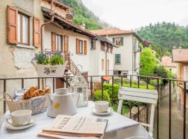 Castello di Gaia, hotel v destinaci Magreglio