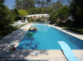 2 bedrooms villa at Pataias 700 m away from the beach with sea view private pool and enclosed garden, hotel a Pataias