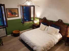 RESIDENZE AI SALVI, guest house in Verona