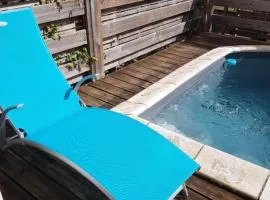 Maison confortable Le Moule Jacuzzi