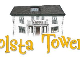 Solsta Towers, hotel en Asarum