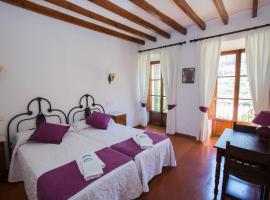 Hostal Villa Verde-Adults Only, hotel i Deia