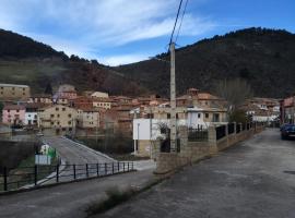 4 bedrooms house at Noguera de Albarracin, vacation home in Noguera de Albarracin