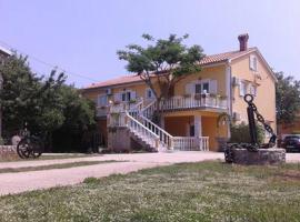 Dzīvoklis Apartments Nella pilsētā Sveti Anton