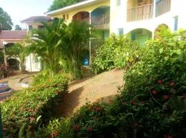 Studio charmant à Sainte-Anne avec piscine privée, 25 m²