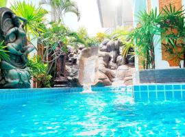 남파타야에 위치한 럭셔리 호텔 JOOPLAND Luxury Pool Villa Pattaya Walking Street 6 Bedrooms