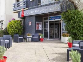La Voile Rouge, hotel v destinaci Rosporden