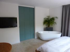 Huize Triangel - Wellness studio met sauna, apartment in Noordwolde