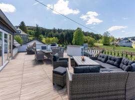 Altes Forsthaus - Ferienwohnung im Obergeschoss, hotel di Ormont