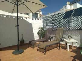 CASA EN EL CENTRO HISTORICO, apartament a Nerja