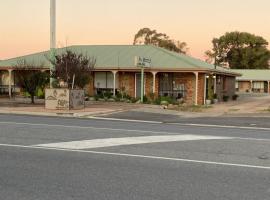 Lake Albert Motel, hótel í Meningie