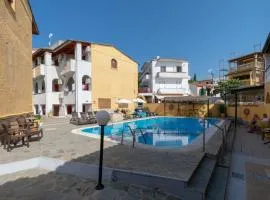 Bella Grecia Studios and Apartments By Hotelius