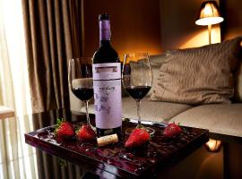 Nexus Valladolid Suites & Hotel