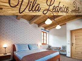 Vila Lednice, hotel cerca de Castillo de Lednice, Lednice