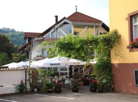 Hotel- Restaurant Zum Schwan, готель у місті Waldfischbach-Burgalben