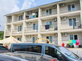 Grand Набережная 19Б, Hotel in Kurortne