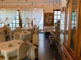 LA TORRE, hotel Cairo Montenottéban