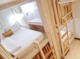 Mariya Lady Hostel Suvarnabhumi Airport、ラートクラバンのホステル