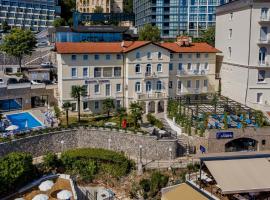 Hotel Domino, hotel en Opatija